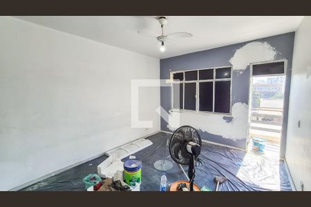 Sala de apartamento para alugar com 2 quartos, 85m² em Ramos, Rio de Janeiro