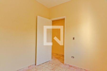 Quarto 2 de casa para alugar com 2 quartos, 95m² em Parque Peruche, São Paulo