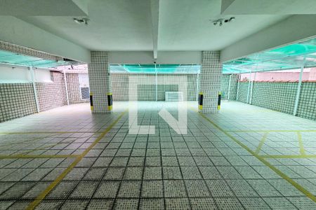 Garagem de apartamento para alugar com 1 quarto, 50m² em Guilhermina, Praia Grande