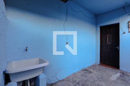 Quintal de casa para alugar com 3 quartos, 70m² em Vila Industrial, Mogi das Cruzes