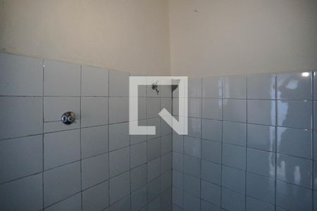 Banheiro de Serviço de casa para alugar com 3 quartos, 70m² em Vila Industrial, Mogi das Cruzes