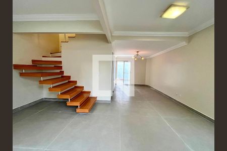 Sala de casa para alugar com 3 quartos, 249m² em Vila Nogueira, Campinas