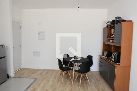 Sala de apartamento à venda com 2 quartos, 67m² em Medeiros, Jundiaí