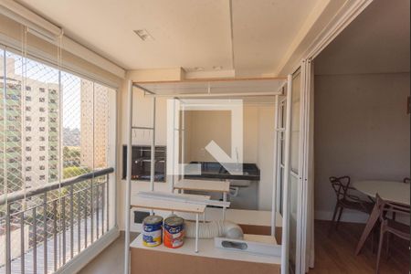 Sacada da Sala de apartamento para alugar com 3 quartos, 99m² em Vila Brandina, Campinas