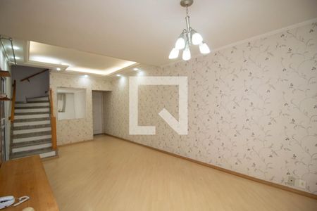Sala de casa de condomínio para alugar com 3 quartos, 120m² em Portal dos Gramados, Guarulhos
