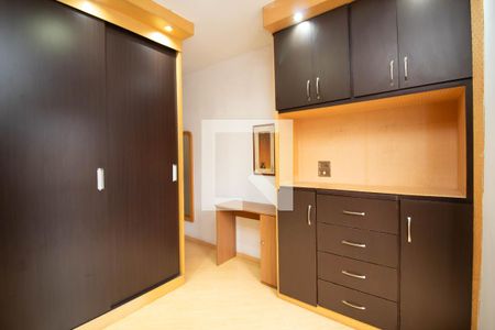 Quarto 1 - Suíte de casa de condomínio para alugar com 3 quartos, 120m² em Portal dos Gramados, Guarulhos
