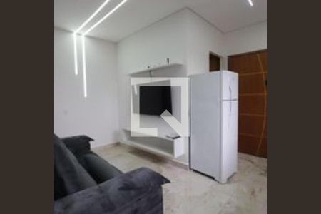 Foto 02 de apartamento para alugar com 2 quartos, 34m² em Parque Santa Madalena, São Paulo