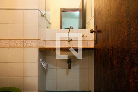 Lavabo de casa à venda com 5 quartos, 290m² em Jardim Lar Sao Paulo, São Paulo