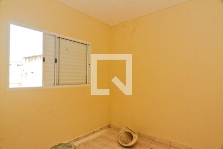 Quarto 2 de casa para alugar com 2 quartos, 90m² em Parque Peruche, São Paulo