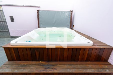 Jacuzzi  de casa para alugar com 3 quartos, 175m² em Jardim Prudência, São Paulo