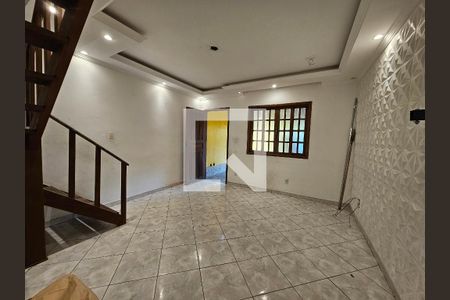 Sala de casa para alugar com 2 quartos, 70m² em Nova América, Nova Iguaçu