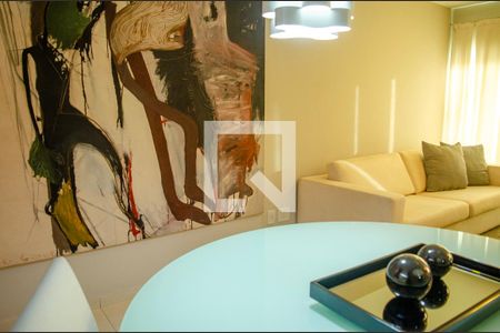 Apartamento para alugar com 2 quartos, 85m² em Setor Bueno, Goiânia