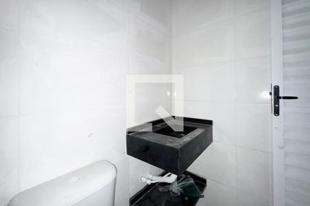 Banheiro Social de apartamento para alugar com 1 quarto, 54m² em Jardim Silvina, São Bernardo do Campo