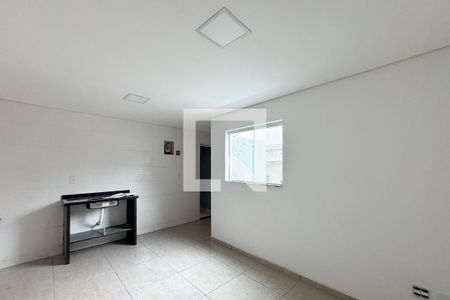Cozinha  de apartamento para alugar com 1 quarto, 54m² em Jardim Silvina, São Bernardo do Campo