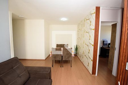 Sala de apartamento à venda com 2 quartos, 60m² em Jardim Riacho das Pedras, Contagem