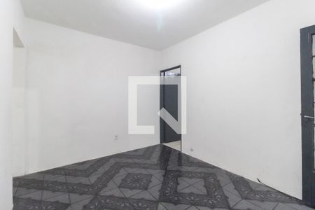 Sala de casa para alugar com 3 quartos, 200m² em Jardim das Oliveiras, São Paulo