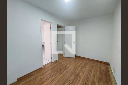 Suíte de apartamento para alugar com 3 quartos, 67m² em Vila das Belezas, São Paulo