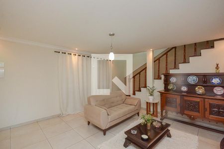 Sala de casa à venda com 3 quartos, 350m² em Parque Colonial, São Paulo