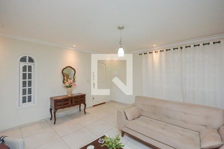 Sala de casa à venda com 3 quartos, 350m² em Parque Colonial, São Paulo