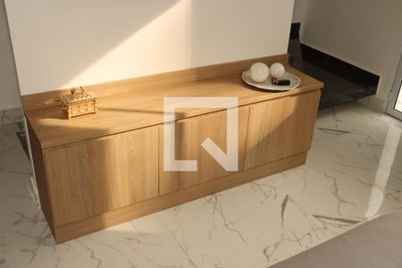Casa de Condomínio para alugar com 2 quartos, 60m² em Parque Rincao, Cotia