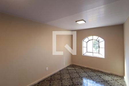 Quarto de casa para alugar com 1 quarto, 110m² em São Salvador, Belo Horizonte