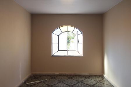 Quarto de casa para alugar com 1 quarto, 110m² em São Salvador, Belo Horizonte