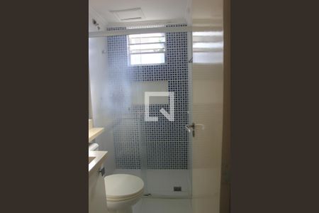 Banheiro  de apartamento para alugar com 2 quartos, 48m² em Vila Bremen, Guarulhos