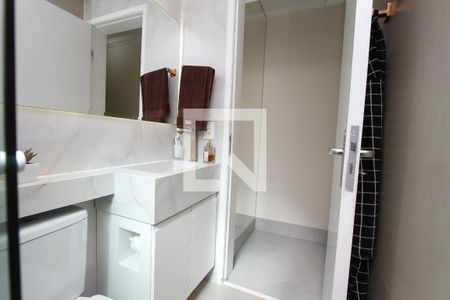 Banheiro Social de apartamento para alugar com 1 quarto, 94m² em Vila Amaral, Belo Horizonte