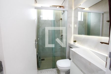 Banheiro Social de apartamento para alugar com 1 quarto, 94m² em Vila Amaral, Belo Horizonte