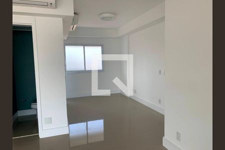 Quarto de apartamento para alugar com 3 quartos, 213m² em Jardim das Acácias, São Paulo