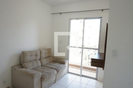 Sala de apartamento para alugar com 2 quartos, 43m² em Jardim Jockei Club A, São Carlos