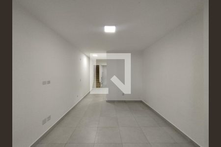 Sala  de casa para alugar com 2 quartos, 170m² em Vila Brasilio Machado, São Paulo