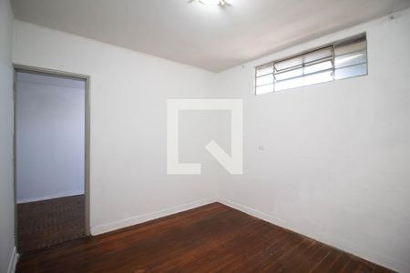 Quarto 2 de casa para alugar com 2 quartos, 70m² em Jardim Figueira, Guarulhos