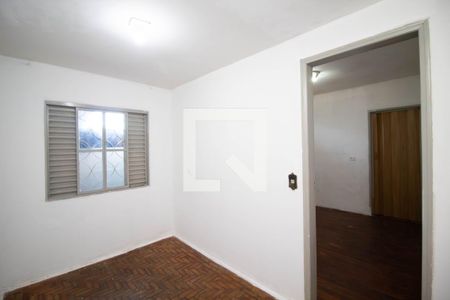 Quarto 2 de casa para alugar com 2 quartos, 70m² em Jardim Figueira, Guarulhos