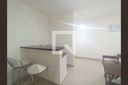 Cozinha de kitnet/studio para alugar com 1 quarto, 42m² em Barra da Tijuca, Rio de Janeiro