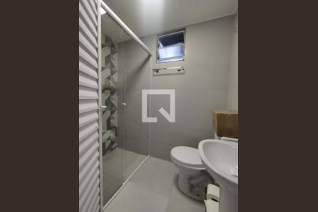 Banheiro - torneira de casa para alugar com 1 quarto, 62m² em Vila Brasilio Machado, São Paulo