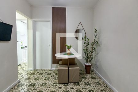 Sala de apartamento para alugar com 1 quarto, 45m² em Nova Mirim, Praia Grande