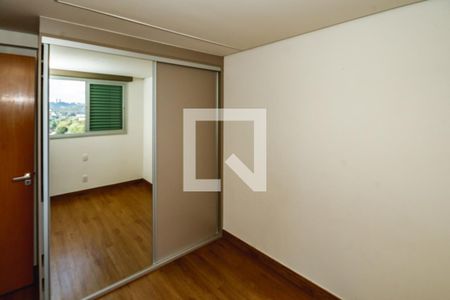 Apartamento à venda com 4 quartos, 130m² em Liberdade, Belo Horizonte