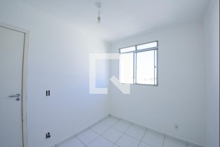Quarto 1 de apartamento para alugar com 2 quartos, 45m² em Camargos, Belo Horizonte