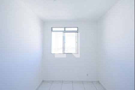 Quarto 1 de apartamento para alugar com 2 quartos, 45m² em Camargos, Belo Horizonte