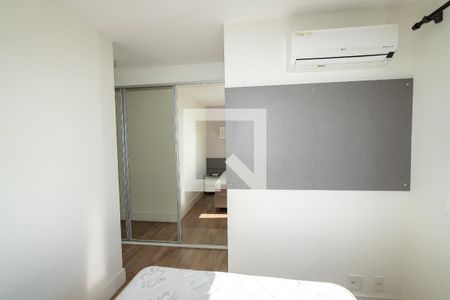 Suíte de apartamento para alugar com 2 quartos, 69m² em Passo D’areia, Porto Alegre