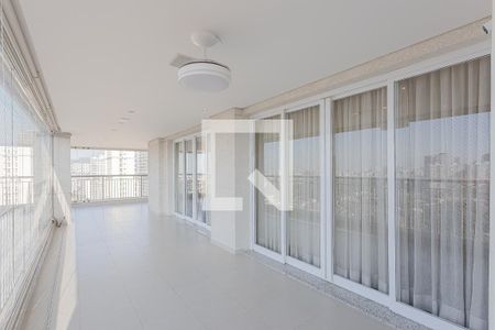 Varanda de apartamento à venda com 4 quartos, 258m² em Sumaré, São Paulo