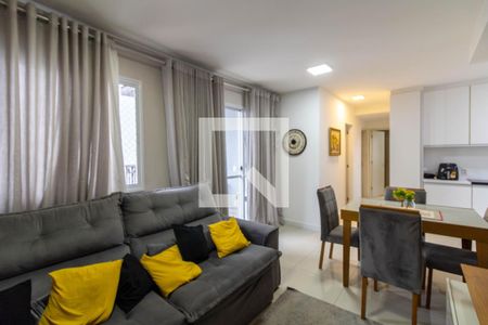 Sala de apartamento para alugar com 3 quartos, 70m² em Vila Augusta, Guarulhos