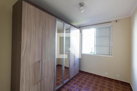 Quarto 1 de apartamento para alugar com 2 quartos, 55m² em Itaquera, São Paulo