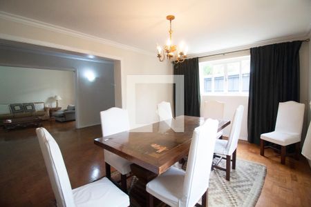 Casa para alugar com 5 quartos, 500m² em Jardim Europa, São Paulo