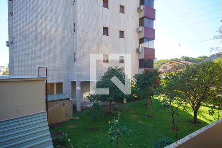 Varanda - Vista de apartamento para alugar com 2 quartos, 69m² em Jardim Itu, Porto Alegre