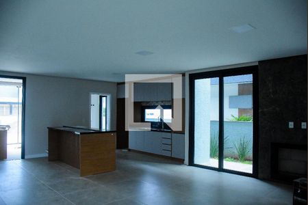 Casa de Condomínio para alugar com 4 quartos, 250m² em Distrito Industrial, Cachoeirinha