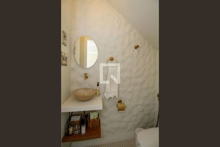 Lavabo de casa à venda com 3 quartos, 152m² em Alto de Pinheiros, São Paulo