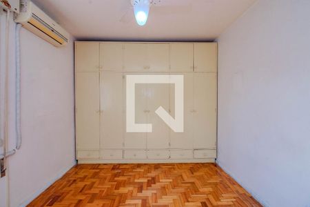 Quarto 1 de apartamento à venda com 2 quartos, 63m² em Vila Ipiranga, Porto Alegre