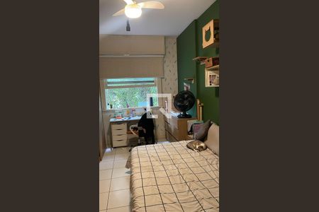 Quarto de apartamento à venda com 3 quartos, 110m² em Laranjeiras, Rio de Janeiro